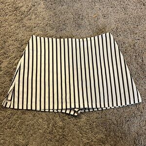 Princess polly skort!